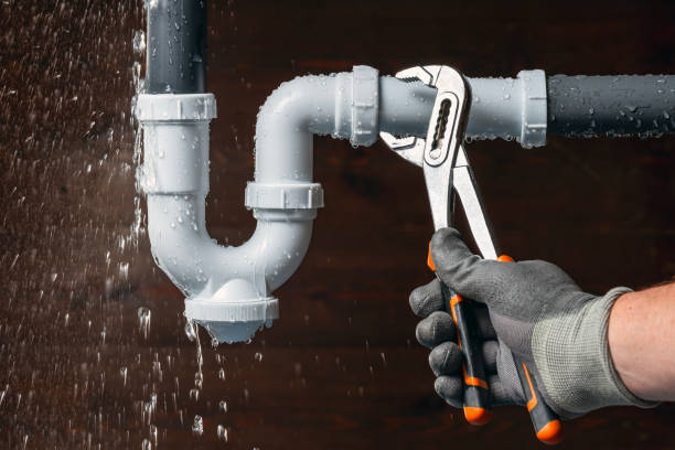 Professional Plumbing technician working in Pilot, VA